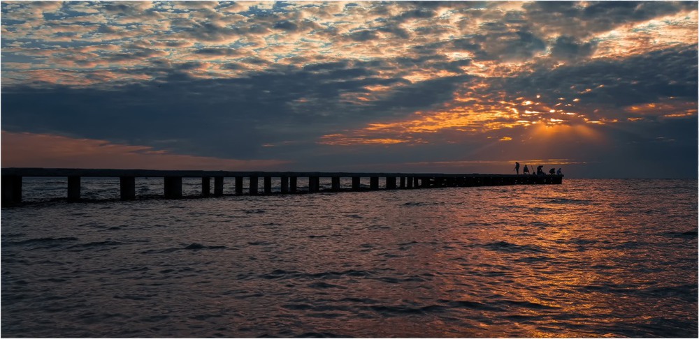 Фотографія Утро, море, рыбаки... / Загороднюк Юрий / photographers.ua