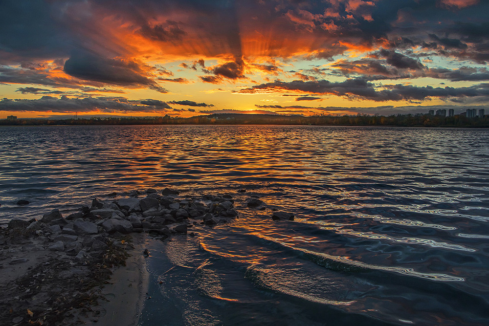 Фотографія У Кожного своя доля і свій сяючий шлях широкий / Юрій Максименко / photographers.ua