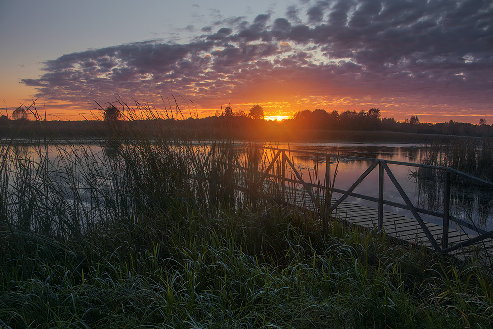 Фотографія Ось де рибку половити мона із яскравою підсвіткою з неба. / Юрій Максименко / photographers.ua