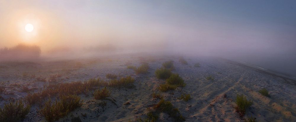 Фотографія Ранковий туман над морем. / Юрій Максименко / photographers.ua
