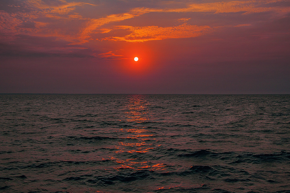 Фотографія В неділю рано синєє море заграло. / Юрій Максименко / photographers.ua