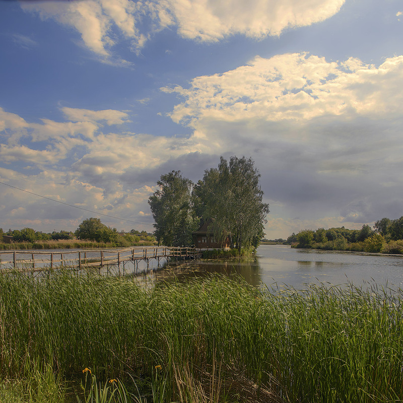 Фотографія - Як ти хочеш, дівчинонько, щоб тебе любити, зроби місток через ярок, щоб добре ходити! - Ось! / Юрій Максименко / photographers.ua