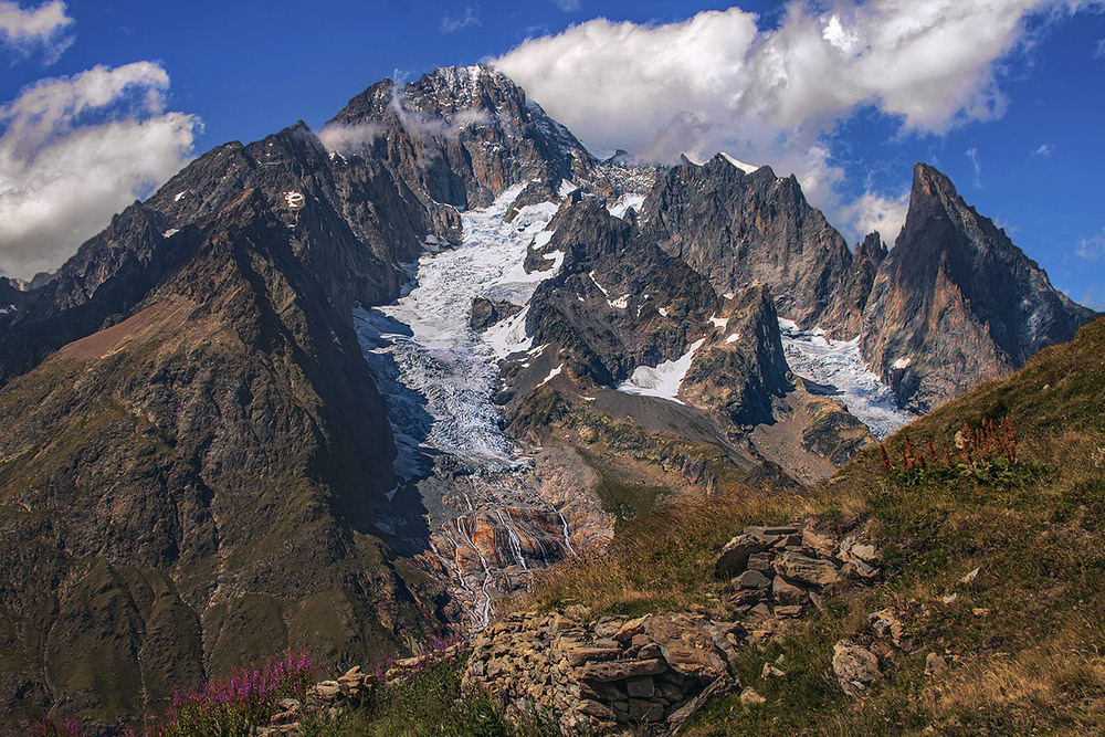Фотографія Гаї шумлять – я слухаю. Хмарки біжать – милуюся. Милуюся-дивуюся, чого душі моїй так весело. / Юрій Максименко / photographers.ua