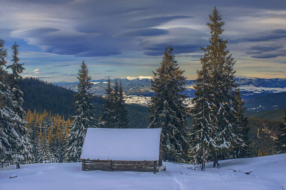 Фотографія Із-за гОри кам'яної вже орли злітають увечері в морозець добрячий. / Юрій Максименко / photographers.ua