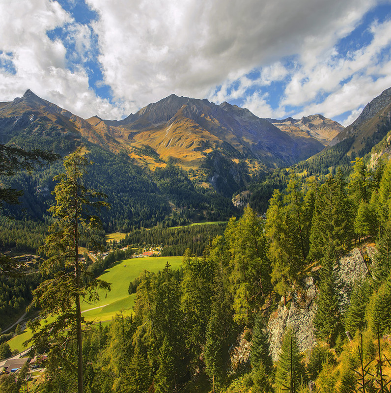 Фотографія Сонце низенько, вечір близенько, спішу до тебе, моє серденько. / Юрій Максименко / photographers.ua