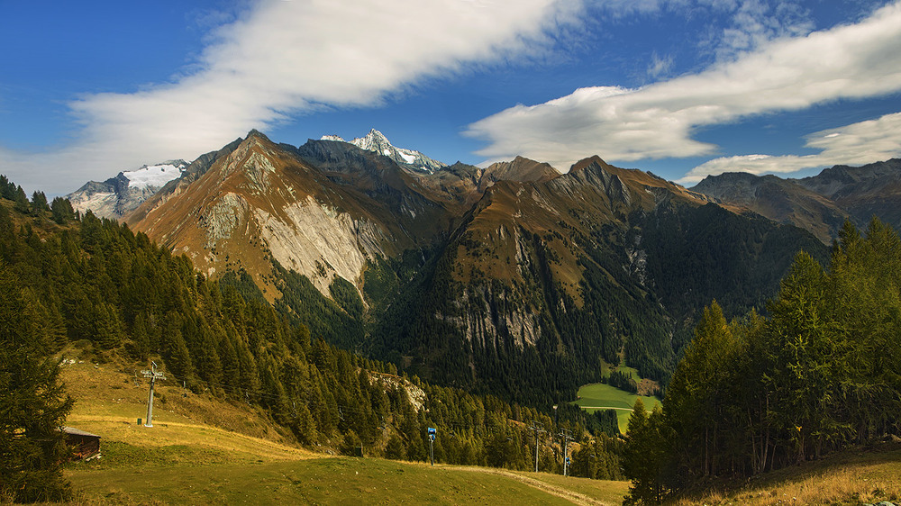 Фотографія Гаї шумлять – я слухаю. Хмарки біжать – милуюся. Милуюся-дивуюся, чого душі моїй так весело. / Юрій Максименко / photographers.ua