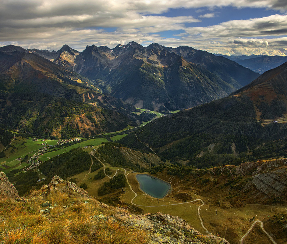 Фотографія Поміж горами, попід хмарами, попід ногами лине пісня ця. / Юрій Максименко / photographers.ua