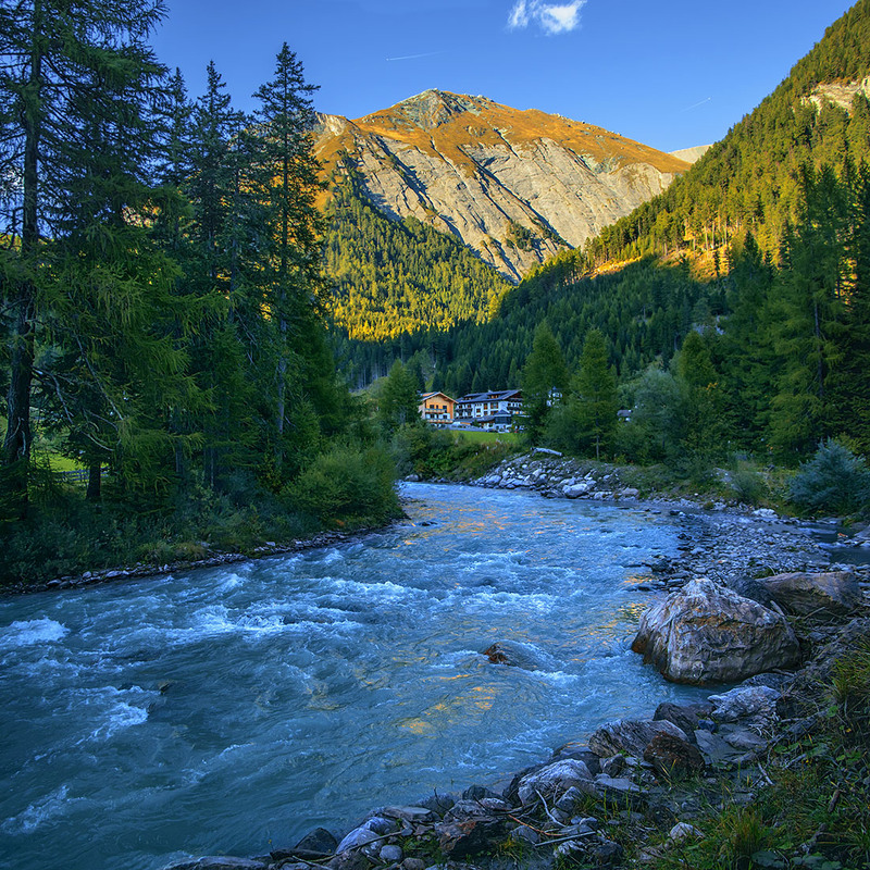 Фотографія Сонце низенько, вечір близенько, спішу до тебе, моє серденько. / Юрій Максименко / photographers.ua