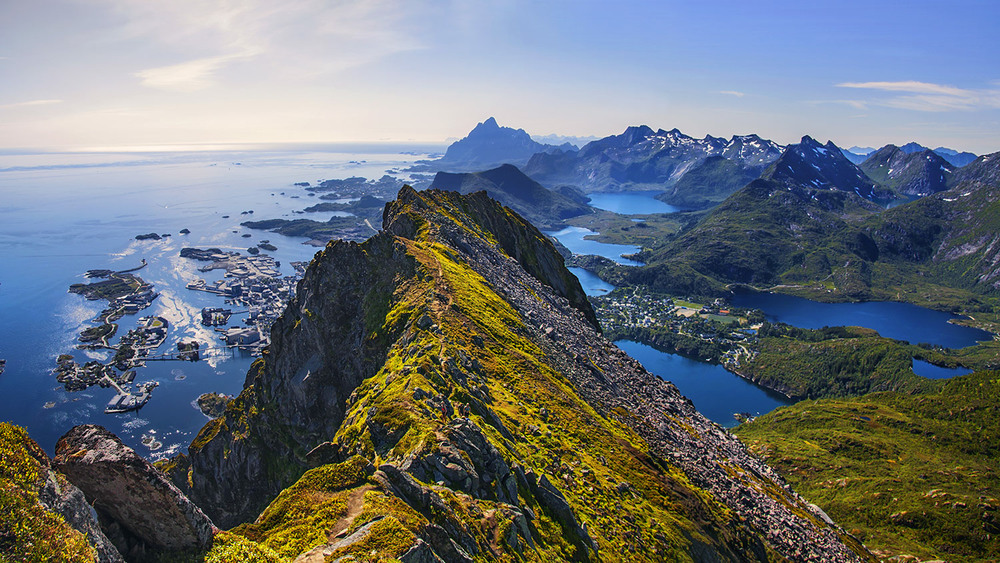 Фотографія Гори і море тут - скрізь. / Юрій Максименко / photographers.ua