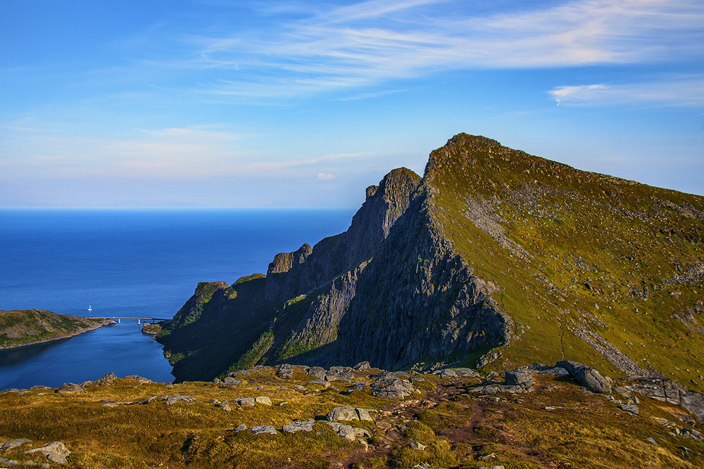 Фотографія Я піду в далекі гори на високі полонини. Чи глибокі? / Юрій Максименко / photographers.ua