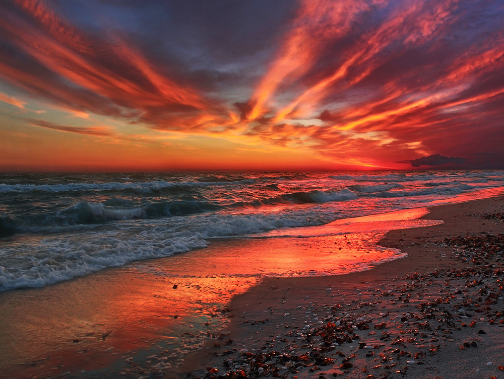 Фотографія Драма сталася на небі і на морі після заходу сонця. / Юрій Максименко / photographers.ua