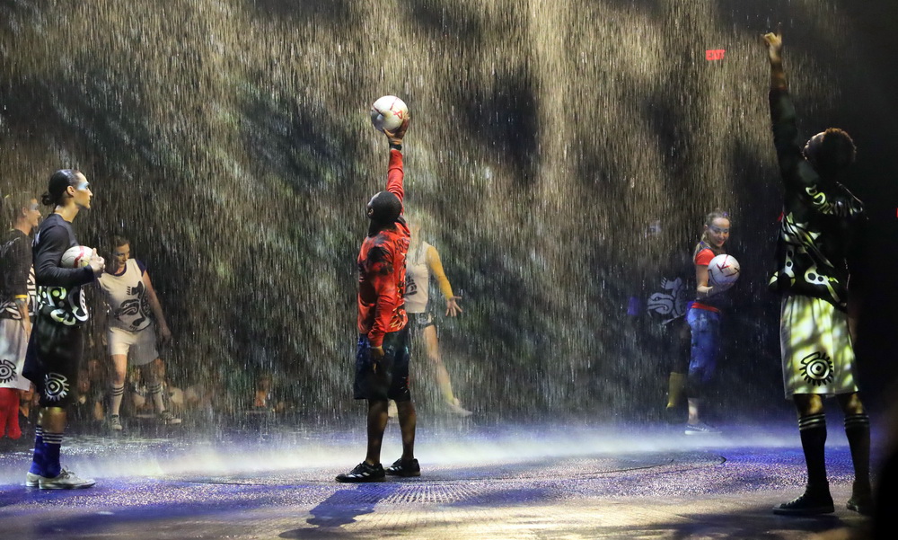 Фотографія У цирку, Нью-Йорк / Юрий Эбер / photographers.ua