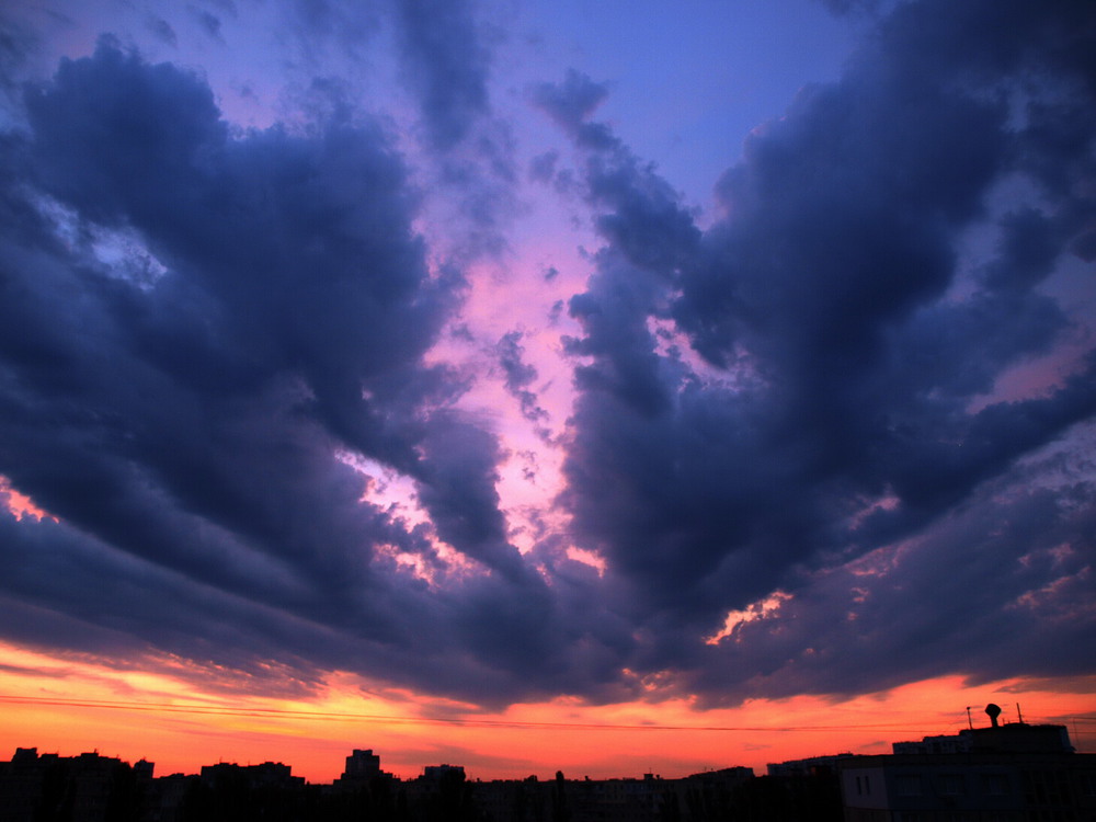 Фотографія Sunrise in Darnytsia at 4:24 a.m. / Олег Шендерюк / photographers.ua