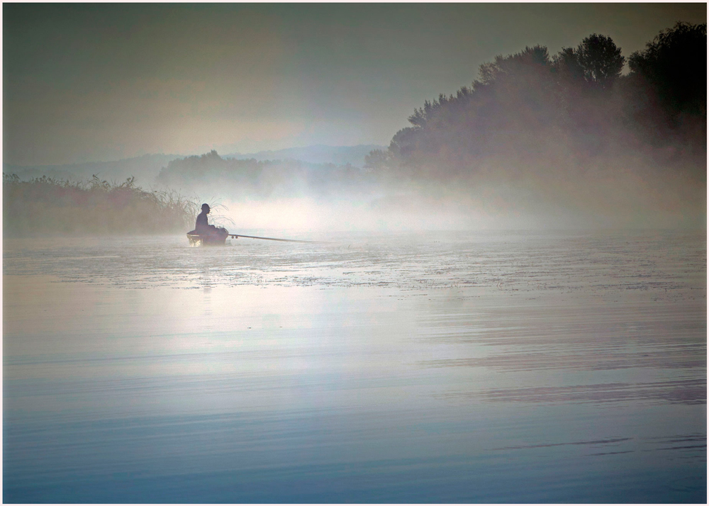 Фотографія Рибалка в тумані. / Дмитро Швачко / photographers.ua