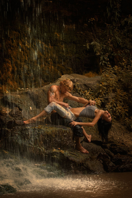 Фотографія Под тихий  шёпот водопада.... / Юрий Раченков / photographers.ua