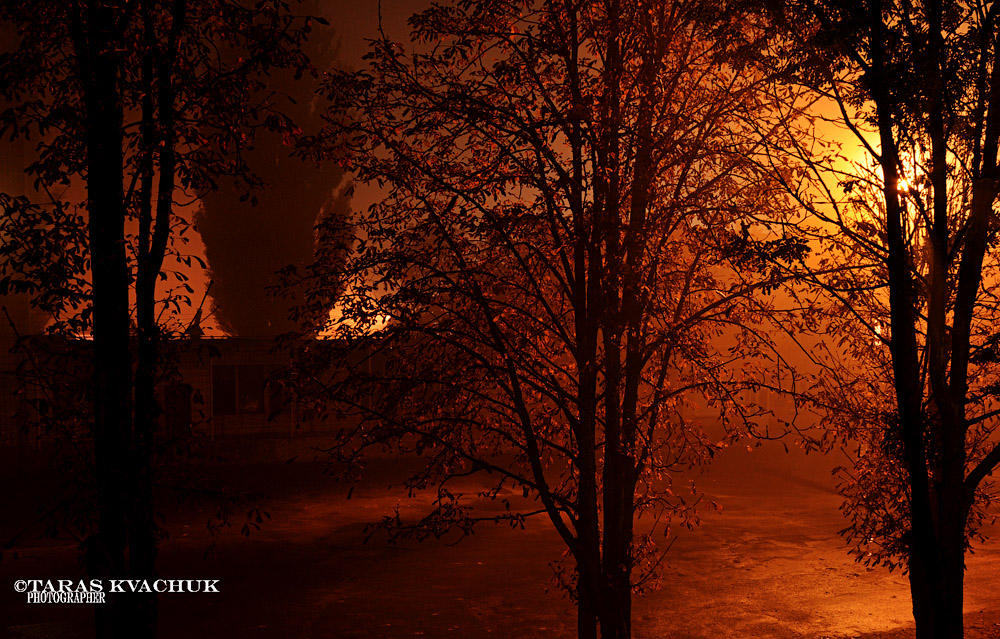 Фотографія нічна пожежа / Тарас Квачук / photographers.ua