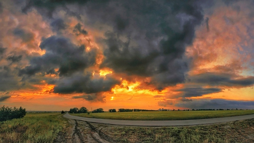 Фотографія Шлях під хмарочосами / SergioSfotaS / photographers.ua