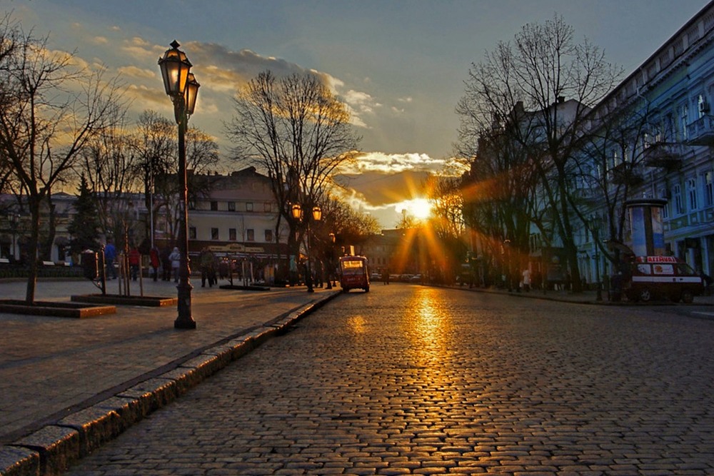 Фотографія Зірковий вечір в центрі міста / SergioSfotaS / photographers.ua