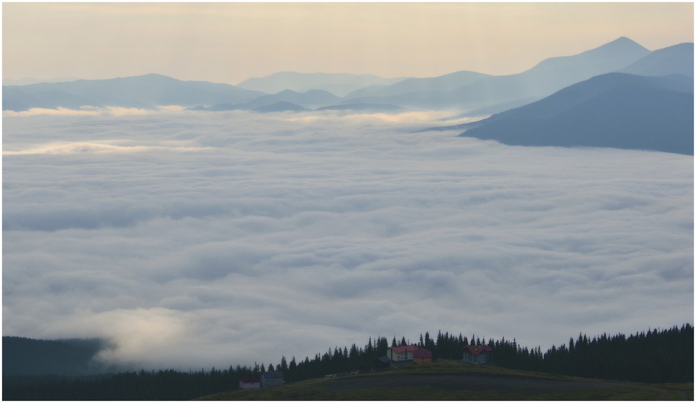 Фотографія Landscape above the clouds / Aeromast / photographers.ua