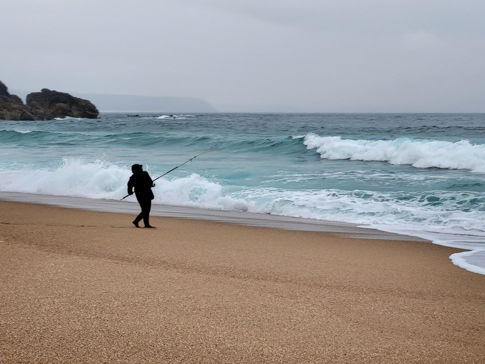 Фотографія Рибалкпа за будь-якої погоди / Wlad Ochotimski / photographers.ua