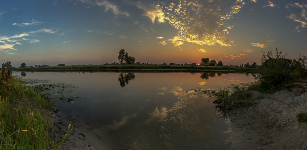 Фотографія Панорама заходу сонця на озері Солонецьке / Зоя та Олександр / photographers.ua