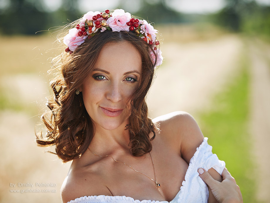 Фотографія Girl with flowers / Дмитро Петренко / photographers.ua