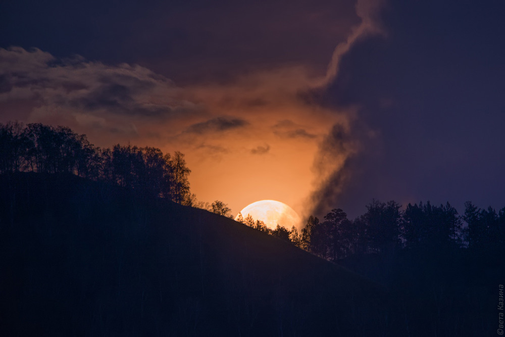 Фотографія Восход луны над моим селом / Светлана Казина / photographers.ua