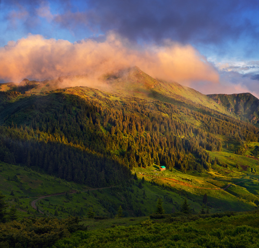 Фотографія Коли серед твоїх сусідів тільки хмари / Роман Зинченко / photographers.ua