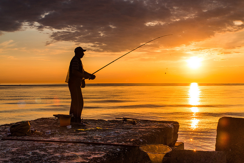 Фотографія рыбалка на рассвете / Konstantin Tkach / photographers.ua