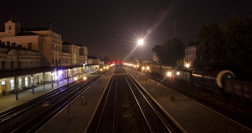 Фотографія ж/д вокзал / Alex / photographers.ua