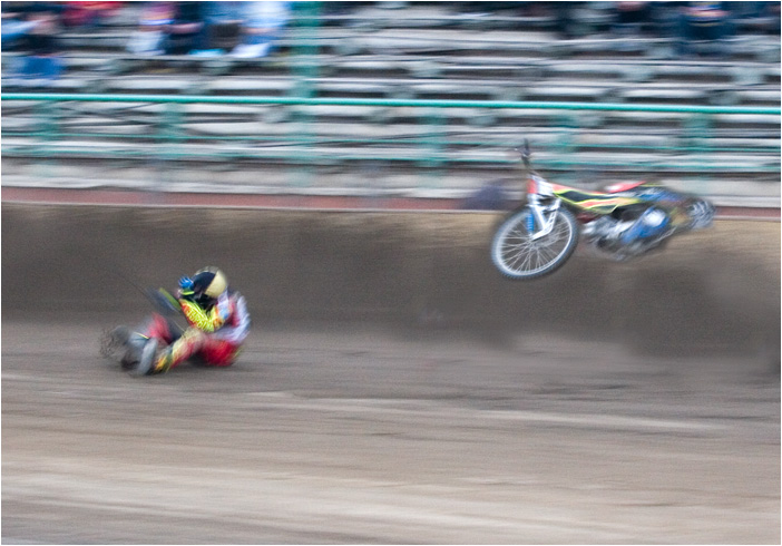 Фотографія ПОЧТИ УПАЛ / Владимир Николаевич Albatros / photographers.ua