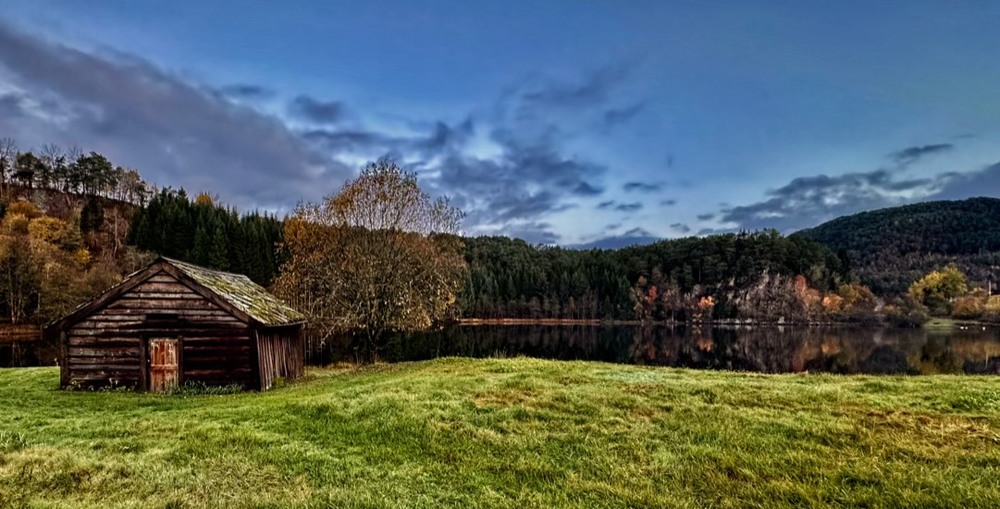 Фотографія старенький сарай / Vyacheslavn / photographers.ua