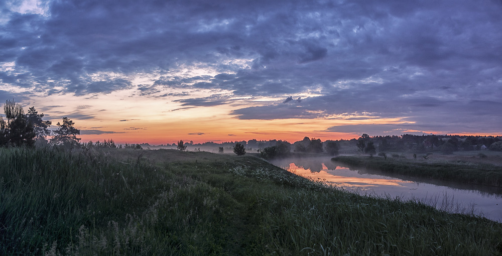 Фотографія Зарожевіло... "Миколині тумани" / Farernik / photographers.ua