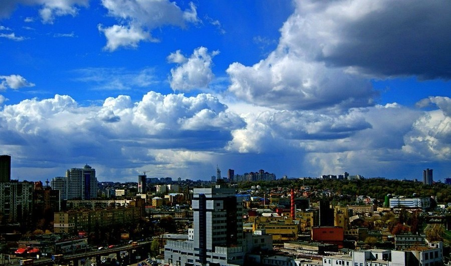 Фотографія весеннее небо в городе / Ihor M. / photographers.ua
