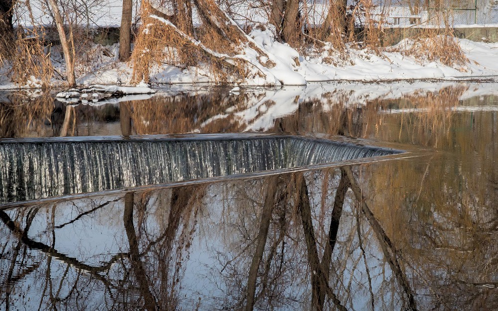 Фотографія Зеркальный водопад ручной работы... / MAN / photographers.ua