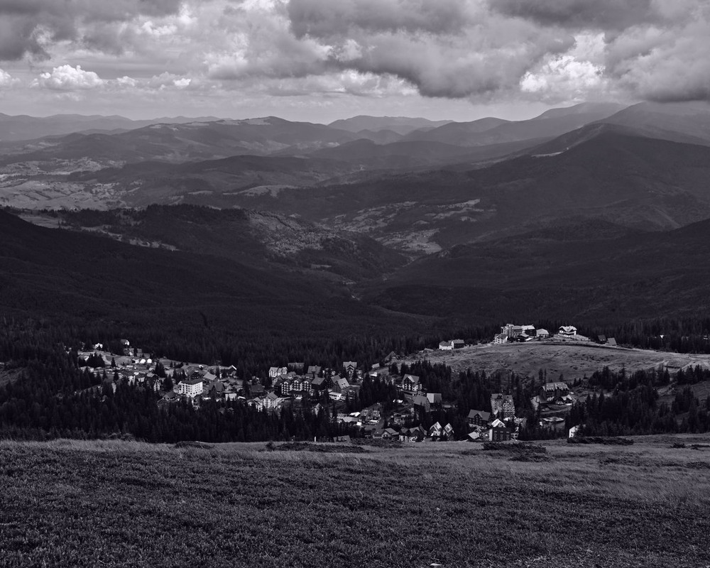 Фотографія В обіймах гір / Андрій Майковський / photographers.ua