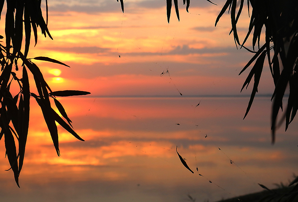 Фотографія Там, где бывает закат, — вскоре наступает рассвет. (А. Полярный) / Андрей Москаленко / photographers.ua