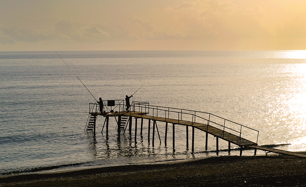 Фотографія Рибалки на сході сонця / Андрей Москаленко / photographers.ua