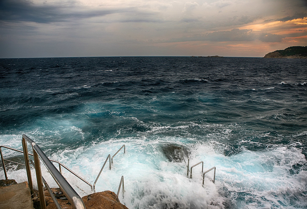 Фотографія Море волнуется - раз! Или добро пожаловать! / Natis    | / photographers.ua