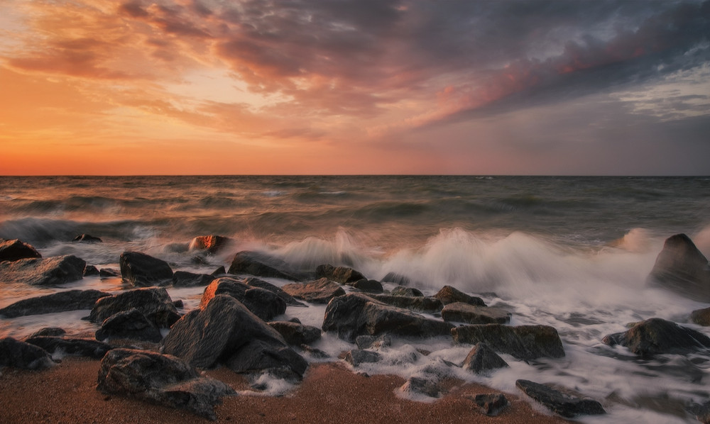 Фотографія Встретить рассвет у моря / vadlen v / photographers.ua