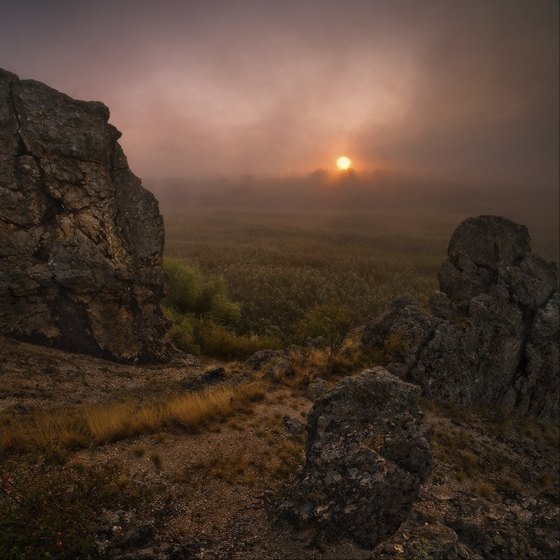 Фотографія Рассвет в сентябрьском тумане-II / vadlen v / photographers.ua
