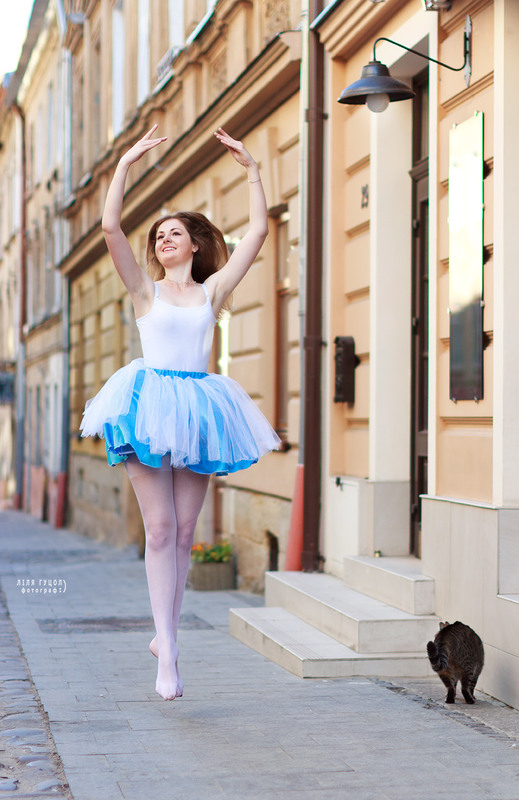 Фотографія балерина і кіт / Ліля Гуцол / photographers.ua