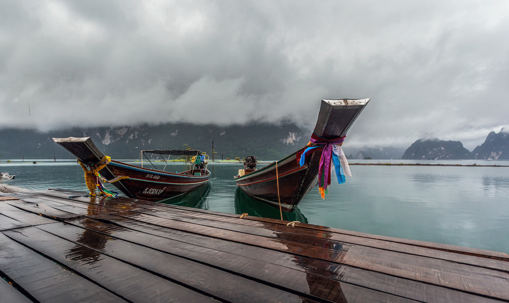Фотографія Дождливая погода...озеро Чео Лан - одно и самых красивых мест в Таиланде! / Александр Вивчарик / photographers.ua