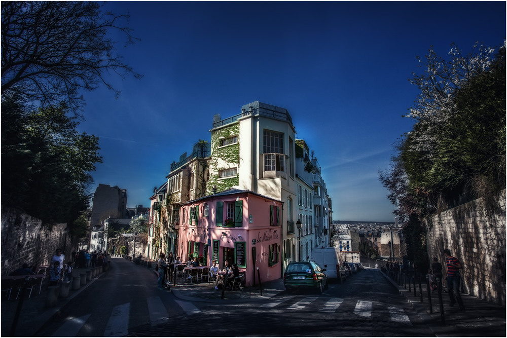 Фотографія Гуляя по Монмартру...Холм Монмартр — высочайшая точка Парижа. / Александр Вивчарик / photographers.ua