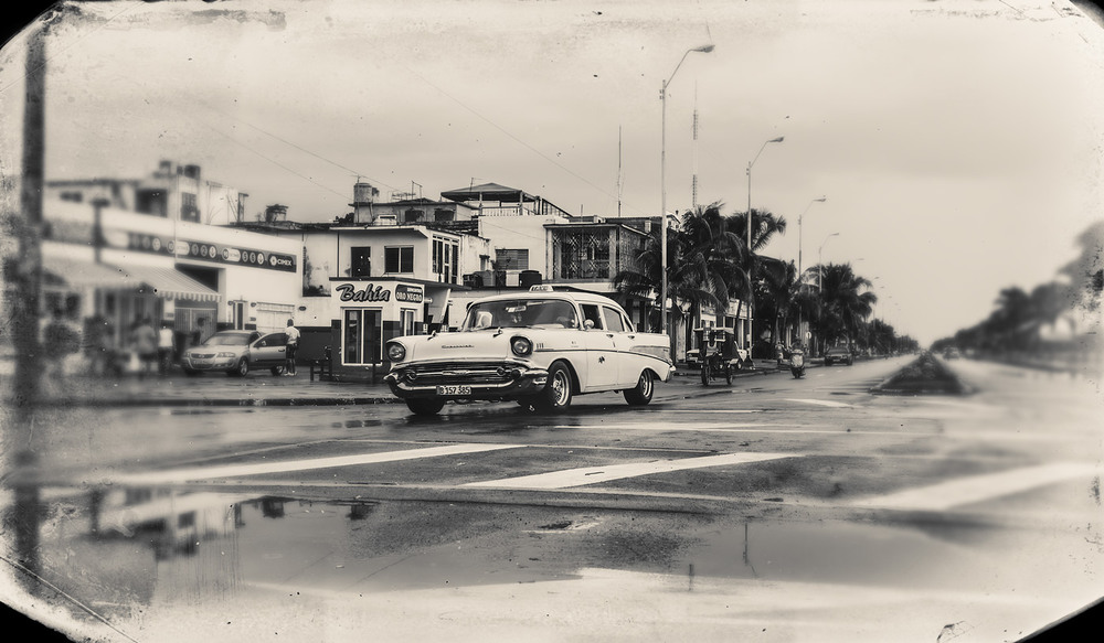 Фотографія Дождливо...Сьенфуэгос, Куба! / Александр Вивчарик / photographers.ua
