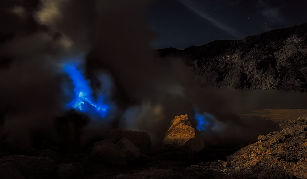 Фотографія Кава Иджен(о.Ява,Индонезия) — единственный в мире вулкан с синей лавой! / Александр Вивчарик / photographers.ua