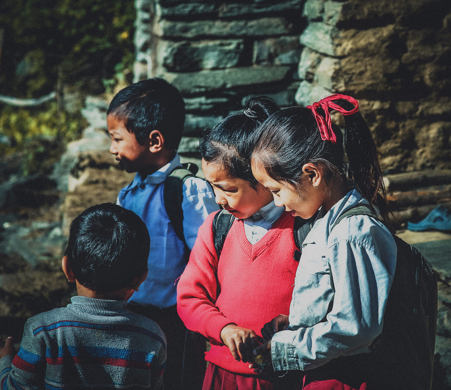 Фотографія Путешествуя по Непалу...дети,школа и горы! / Александр Вивчарик / photographers.ua