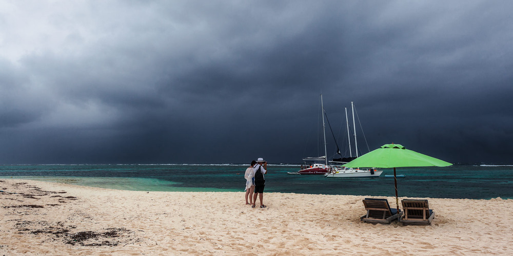 Фотографія Непогода не помеха...гуляя по острову Маврикий! / Александр Вивчарик / photographers.ua