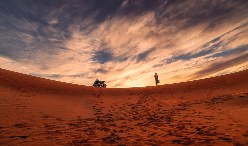 Фотографія "Маршрутное" такси...Сахара...Марокко! / Александр Вивчарик / photographers.ua