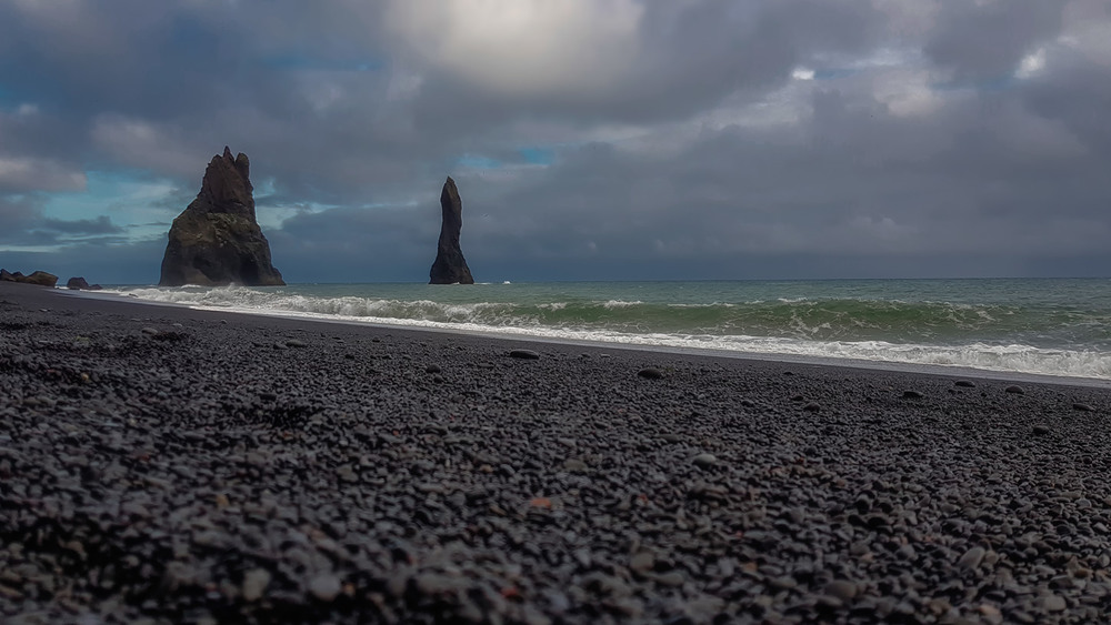 Фотографія Рейнисфьяра – черный пляж в Исландии... / Александр Вивчарик / photographers.ua